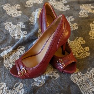 Nine West open toe heels - red